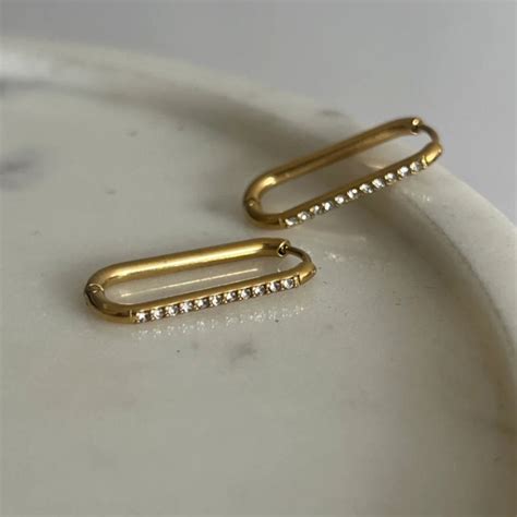 Swai Diamond Dainty Hoops – Arabhe Jewels