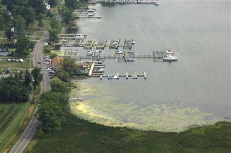 Island Cove Marina - Lake Bluff in Wolcott, NY, United States - Marina ...