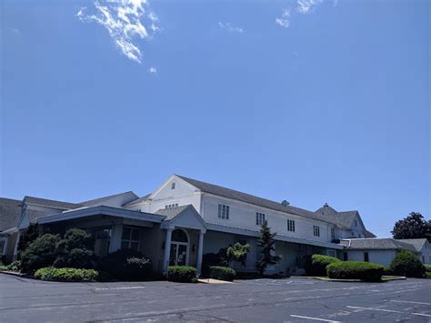 Reeb Funeral Home Sylvania, Ohio - Stoltz Memorials