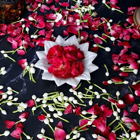 Buy Marble Urli Online at the Best Price in India | Pooja Box