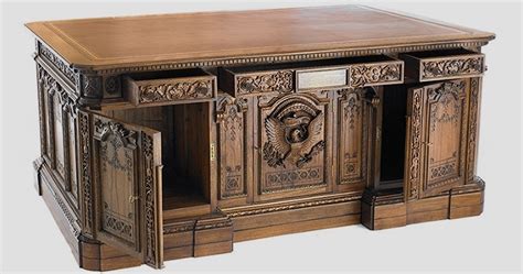 President at Desk 的图像结果