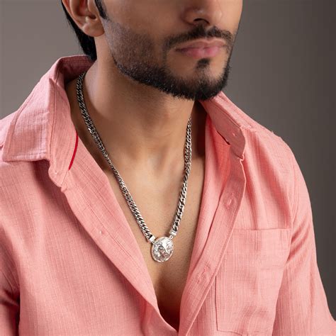 Mighty Tiger Peandant With Chain – Totapari