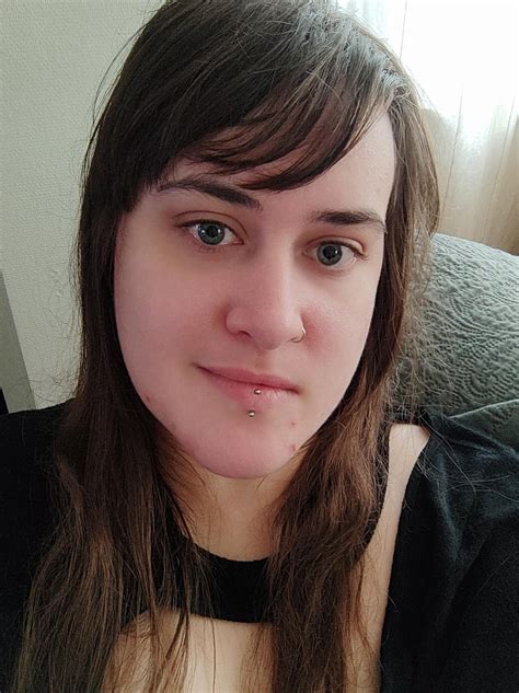 (28F) Just curious : r/amIuglyBrutallyHonest