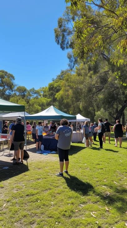 Local Community Groups 的图像结果