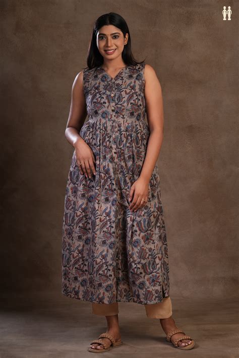 Women's Long Kurtas – Sundari Silks