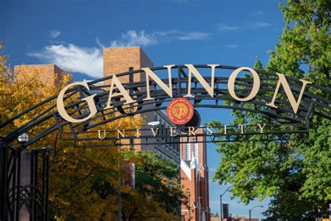 Gannon sees average enrollment numbers - THE GANNON KNIGHT