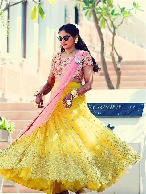 Buy Designer Semi-stitched Lehenga Choli Online. – Odette