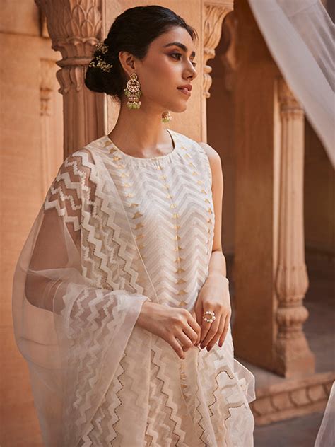 Buy Kalaa: Woven Design Stitched Suit & Dupatta Set Online | Shingora
