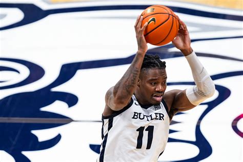 Wisconsin Badgers vs Butler Bulldogs Prediction, 12/14/2024 College ...