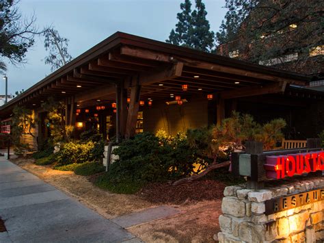 The 16 Best Restaurants In Pasadena - Los Angeles - The Infatuation