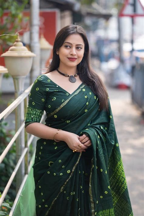 Akruti Sarees Wholesale
