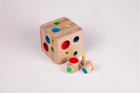 木玩具—设计创新 - 太火鸟-B2B工业设计与产品创新SaaS平台