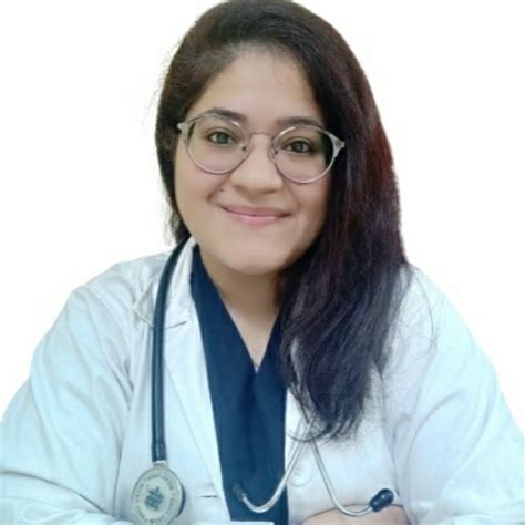 Dr. Hema Ahuja - Gynaecologist and Obstetrician in Mumbai | Book Online ...