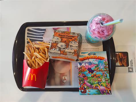 We tried the Mt. McDonaldland Shake from McDonaldland Meal