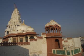 Bikaner: Tourist places and Lallgarh Palace and Sadul Museum