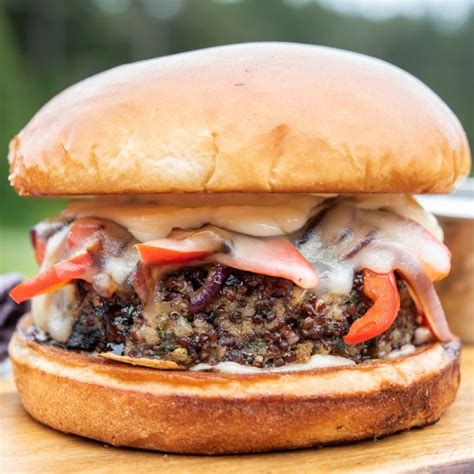 The Attic at Salishan | Oregon Coast Lounge - Lincoln City Restaurants