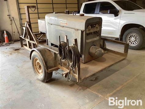 Lincoln SA 200 Welder Mounted On Shop Built Trailer | Transportation ...
