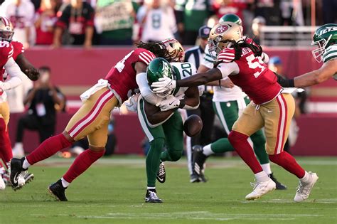 Who are Thursday Night Football announcers on Amazon's Prime Video?