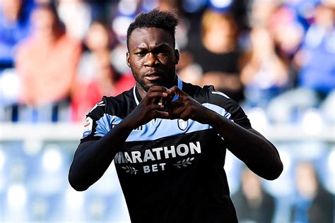 El ecuatoriano Felipe Caicedo renueva con el Lazio hasta 2022