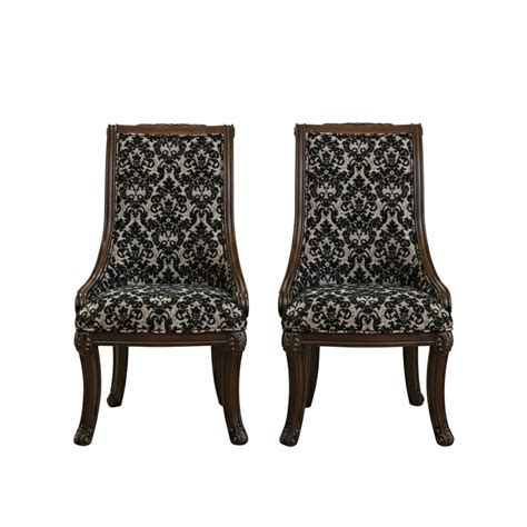 Valraven Dining UPH Arm Chair – Ashley Homestore Furniture - India