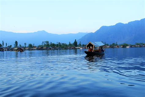Kashmir (Pahalgam, Srinagar, Gulmarg, Sonmarg With DoodhPathri) - SK ...