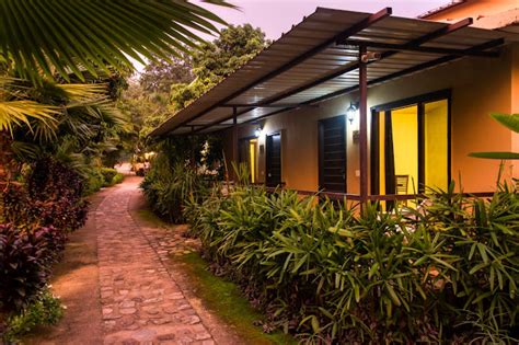 Hotel and Resorts in Corbett, Hotel in Corbett, Resort in Corbett