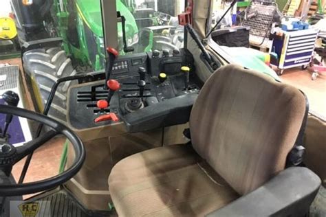 Mit Stoll HDP 10 Frontlader: John Deere 6300 Traktor für 23.600 Euro ...