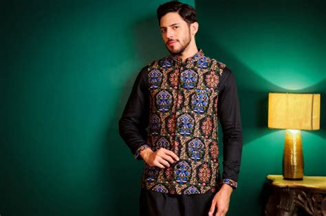 10 Designer Nehru Jackets to Stand Out at Weddings – Taroob.in