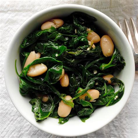 White Beans and Spinach | Recipe | Vegetarian bean recipes, Bean ...