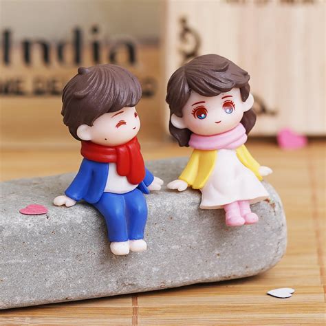 Buy eCraftIndia Valentine Gift for Girlfriend Boyfriend| Resin Cute Boy ...
