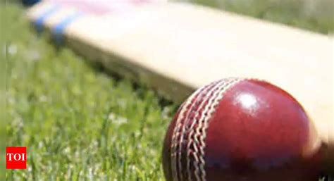 Manan-Jaymeet put Gujarat in control against Saurashtra in Ranji Trophy ...