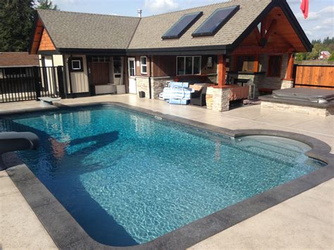 +13 Concrete Pool Coping Ideas 2023 | Yaadana Blog