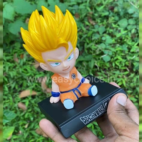 Premium High Detailed Goku Bobblehead Miniature