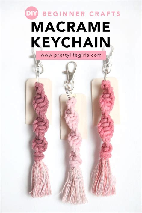 Rezultat imagine pentru DIY Macrame Keychain Free Pattern