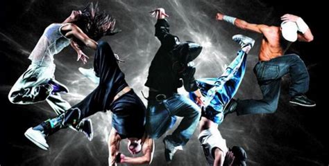 《街舞3》全国四强签约阿里文娱，第四季将开启国际赛