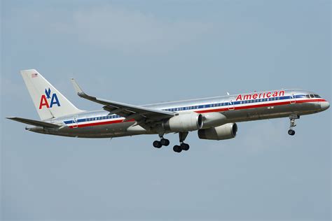 File:American Airlines Boeing 757-200 N605AA SJC.jpg - Wikipedia, the ...
