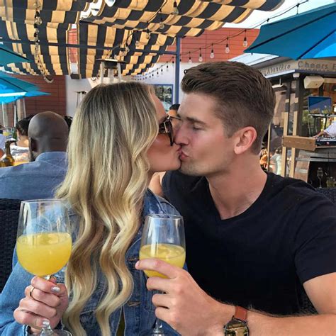 Bill Melugin Family Wife Biography Education & More