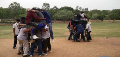 Top 10 Best Corporate Team Building Activities | Outlife