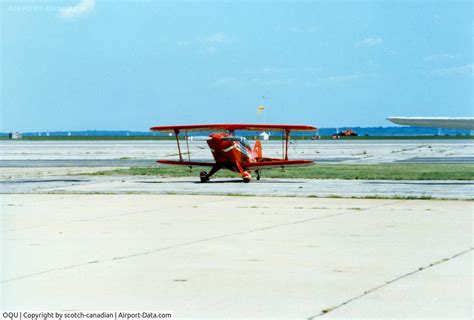 Quonset State Airport (OQU) Photo