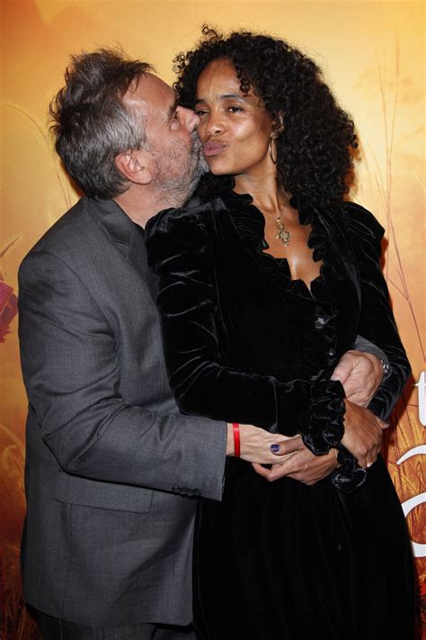 Photo : Luc Besson et sa femme Virginie à la première de "The Lady" à ...