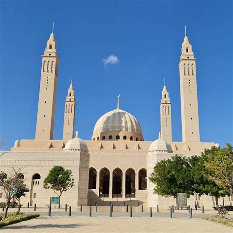 SULTAN QABOOS MOSQUE (2025) All You Need to Know BEFORE You Go (with ...