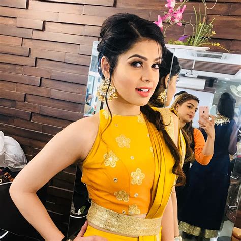 AB Makeovers By Bharti Wadhwa Makeup Artist in Kalyan Vihar