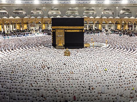 Saudi Arabia's Ministry of Hajj warns Pakistan over beggar influx using ...