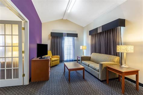 La Quinta Inn by Wyndham Odessa | Odessa, TX Hotels