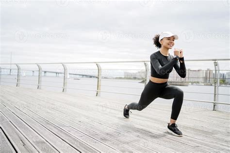 Loose Women Running 的图像结果