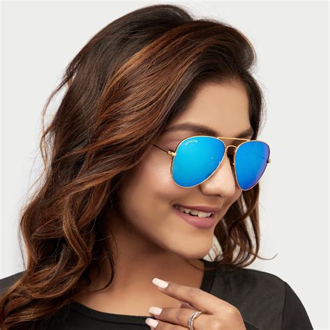Unisex Blue Flash Glass and Gold Frame Aviator Sunglasses – Royaltail