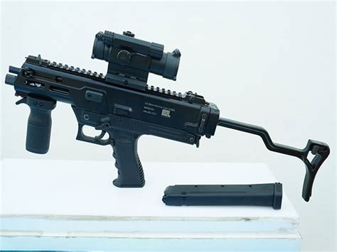 Army inducts 550 made in India 'Asmi' machine pistols into Northern Command