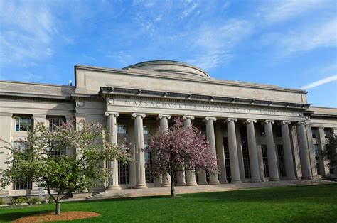 MIT Academic Calendar | AdmissionSight