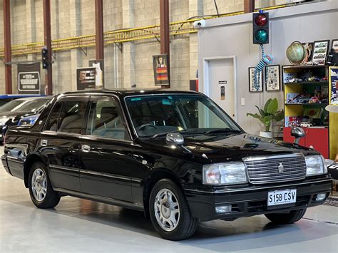 2004 Toyota Crown Super Deluxe Mild Hybrid GBS12 – SCS CAR SALES