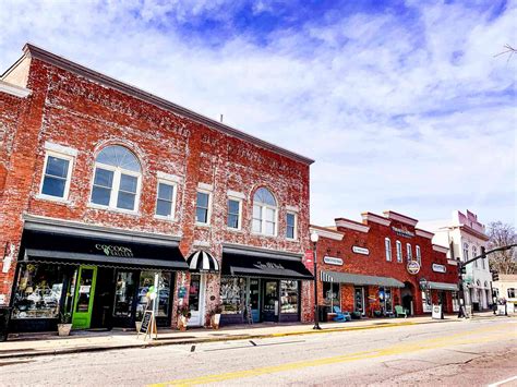 Reasons To Visit Apex, North Carolina, This Holiday Season